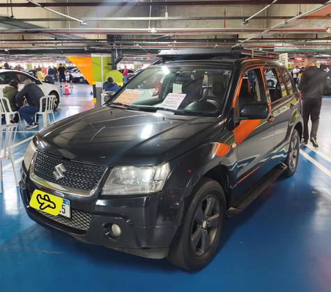 SUZUKI GRAND VITARA 2.0 4X4 16V GASOLINA 4P AUTOMÁTICO SUZUKI GRAND VITARA 2.0 4X4 16V GASOLINA 4P AUTOMÁTICO